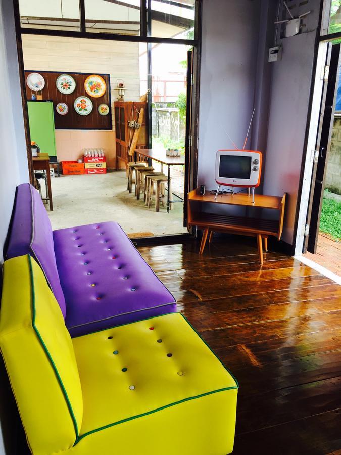 Bed Time Hostel Chiangrai Chiang Rai Exterior photo